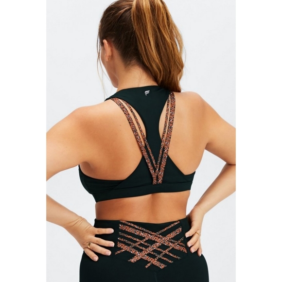 Meridian 2-Piece Outfit Fabletics Exclusive Size L (both bra & shorts) - Picture 5 of 16